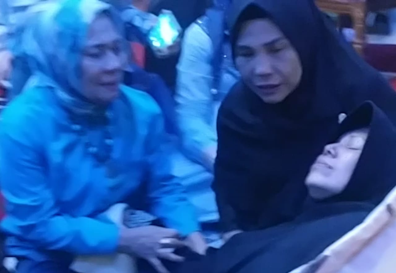 NEWS VIDEO: Muas Effendi Nasution Larang Istrinya Ikut Menemaninya Berangkat!