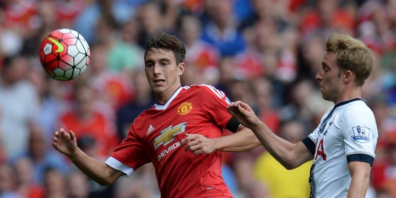 AS Roma Tertarik Memakai Jasa Matteo Darmian