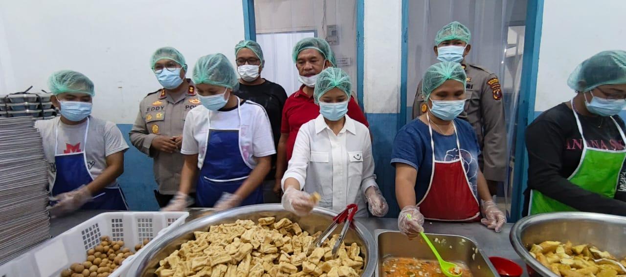 memastikan-kebersihan-keamanan-dan-kualitas-makanan.jpg