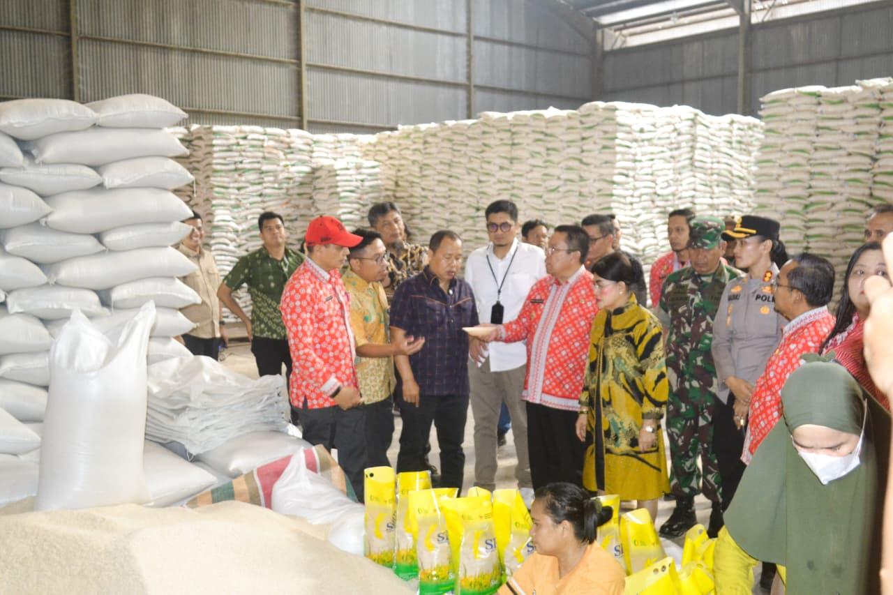 memastikan-ketersediaan-stok-dan-stabilitas-harga-kebutuhan-pokok.jpg