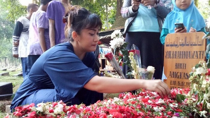Jupe Berekspresi Begini di Mimpi Nafa Urbach