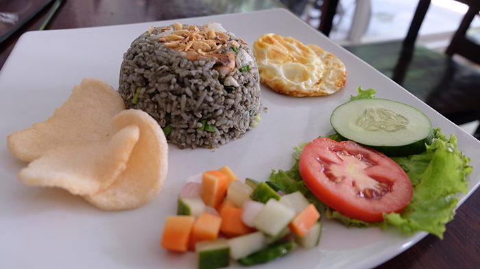 nasi-goreng-cumi-hitam.jpg