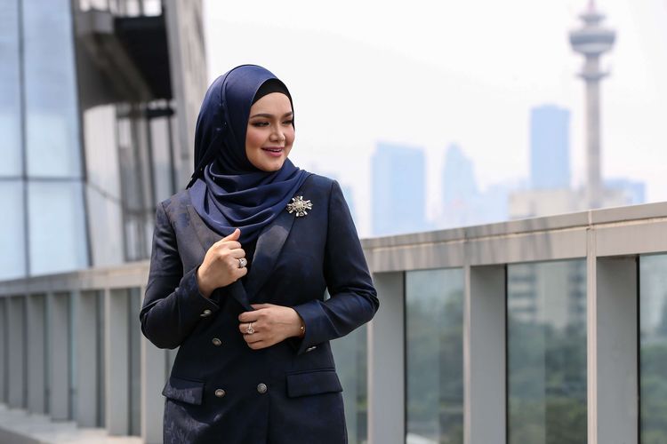 KRONOLOGI Siti Nurhaliza Kecelakaan Beruntun di Malaysia Usai Konser, Kondisinya Diungkap Manajer