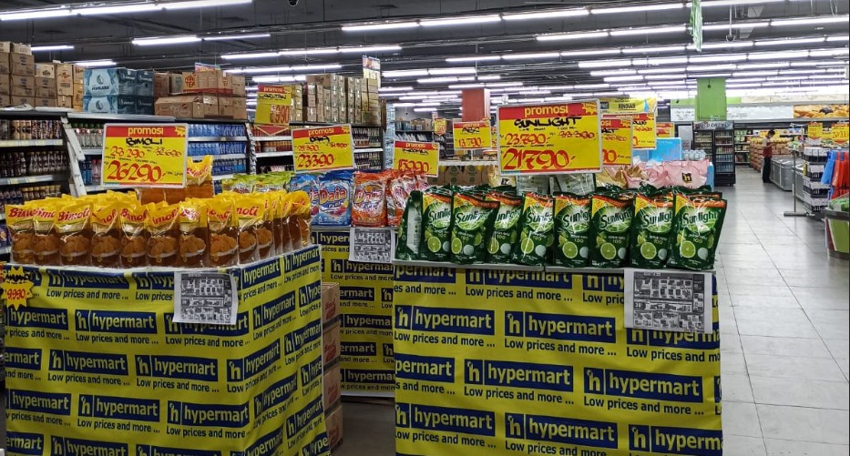 produk-promo-dari-hypermart-supermarket-sun-plaza-medan-yang-dipajang-beberapa-waktu-lalu.jpg