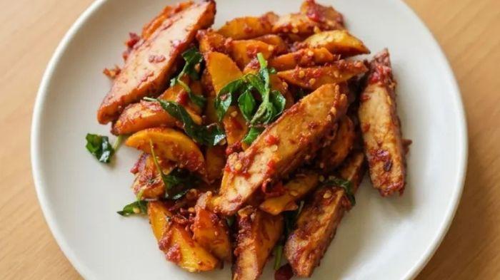 resep-Sambal-Goreng-Tongkol-Daun-Kemangi.jpg