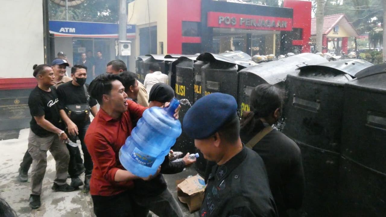 Polda Sumut Gelar Simulasi Pengamanan Mako, Tekankan Kesiapsiagaan dan Respons Terukur