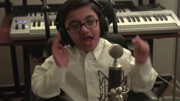 125 Tulangnya Patah tapi Semangat Bocah 13 Tahun Membuatnya Sukses Jadi Penyanyi Rap