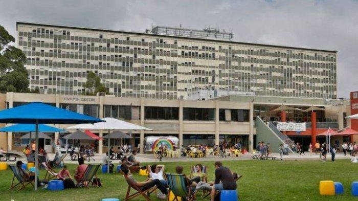 Nasib Cewek Asing di Australia, Dilecehkan dan Dibayar Murah: Dia Minta Ciuman & Celana Dalamku