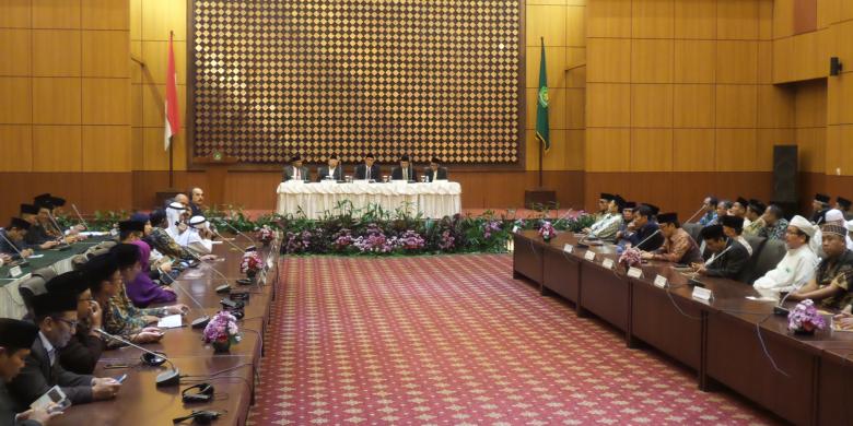 suasana-sidang-isbat-tribunmedan_20160704_184425.jpg