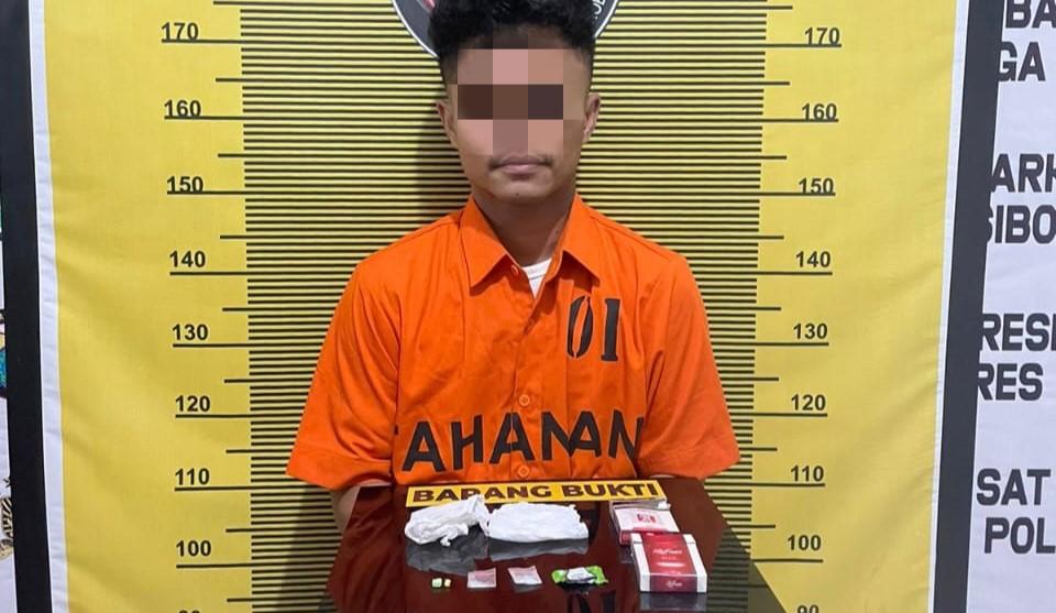 tersangka-yang-berinisial-AW-A.jpg