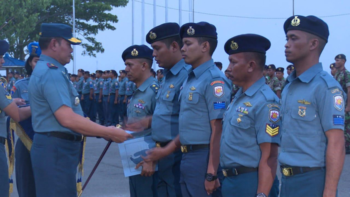 tni-al-dapat-penghargaan_20180915_131512.jpg