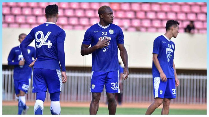 transfer-pemain-liga-1-2020-inilah-pemain-pertama-yang-resmi-direkrut-persib-bandung.jpg