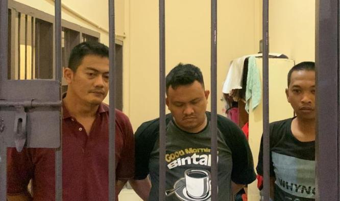 wajah-tiga-polisi-perampok.jpg