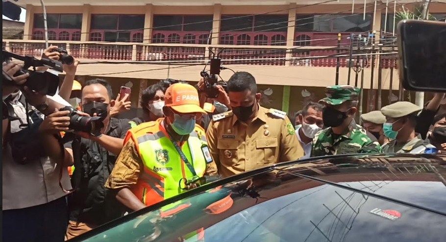 wali-kota-bobby-nasution_e-parking.jpg