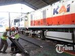 11042023_PERAWATAN-KERETA-API_ABDAN-SYAKURO-3.jpg