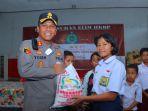 AKBP-Yogen-Heroes-Baruno-Literasi-pantai-asuhan-m23.jpg