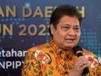 Airlangga-Hartarto-beri-sambutan-pada-Rakorpusda-Pengendalian-Inflasi-2022.jpg