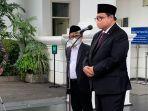 Airlangga-di-lingkungan-Istana-Kepresidenan-Jakarta.jpg