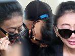 Artis-Asri-Pramawati-atau-kerap-disapa-Asri-Welas.jpg