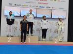 Atlet-Taekwondo-Sumut-Syaida-Sari-kiri-meraih-medali-perak.jpg