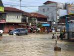 BANJIR-MEDAN-Jalan-Utama-Kawasan.jpg
