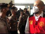 Baiquni-Wibowo-mengaku-menyalin-file-CCTV.jpg