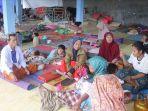 Banjir-Madina_Kondisi-Korban-Banjir-di-Pengungsian.jpg