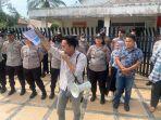Bawaslu-Asahan-Didemo-Gasak-Caung.jpg