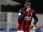 Bek-AC-Milan-Fikayo-Tomori-dfa.jpg