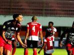 Bek-Bali-United-Willian-Pacheco-kiri-berselebrasi-usai-membobol-gawang-Madura-United.jpg