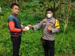 Bhabinkamtibmas-Polsek-Idanogawo-Polres-Nias-Briptu-Haris-Randa-membagikan.jpg
