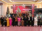 Brimob-Polda-Sumut-Ny-Rini-Rantau-menghadiri-perayaan-Natal-Satuan-Brimob-Polda-Sumut.jpg