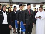 Bupati-Dairi-Vickner-Sinaga-melantik-50-pejabat-Eselon-III-di-Balai-Budaya.jpg