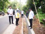 Bupati-Madina-Tinjau-Jalan.jpg