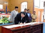 Bupati-dan-DPRD-Pakpak-Bharat-Bersama.jpg