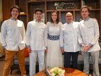 Busana-lebaran-Maia-Estianty-dan-keluarga.jpg