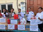 Direktur-reserse-Kriminal-Khusus-Polda-Sumut-Kombes-Teddy-John_Gudang-Oli-Palsu.jpg