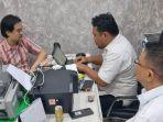 Edgar-Tambunan-alias-Acong-saat-diperiksa.jpg