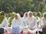 Eli-Mahrani-Ikut-Isra-Miraj-di-Kecamatan-Siabu.jpg