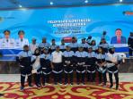 Foto-bersama-Sekda-Provsu-Togap-Simangunsong-tengah.jpg