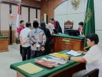 GUGAT-PEMKAB-Sidang-di-PN-Bireuen-Rabu-8102025-kembali-menggelar-perka.jpg