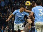 Gelandang-Tottenham-Hotspur-asal-Swedia-21-Dejan-Kulusevski-tengah.jpg