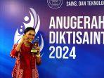 Gold-Winner-dari-Mendiktisaintek-UKSW-Raih-Anugerah-Diktisaintek-2024-Bidang-Kerja-Sama-1.jpg