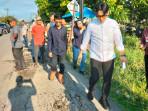 Hasanul-Jihadi_Wakil-wali-kota-binjai-sidak-aspal-jalan_.jpg