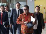 Hasto-menyebut-dirinya-kedinginan-di-ruang-pemeriksaan-KPK.jpg
