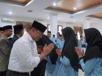 Ir-Wiriya-Alrahman-MM-melepas-kafilah-Kabupas.jpg