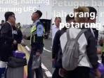 Jeka-saragih-cek-bandara.jpg