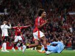 Joshua-zirkzee-gol-debut-MU.jpg