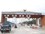 Kapolda-Sumut-Irjen-Panca-Putra-Simanjuntak-saat-meninjau-jalur-tol.jpg