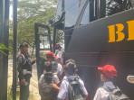 Kegiatan-Brimob-Peduli-ini-menjadi-simbol-kedekatan-polisi.jpg